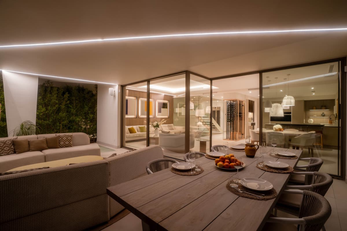 Detached Villa in Nueva Andalucía — photo 3 of 10