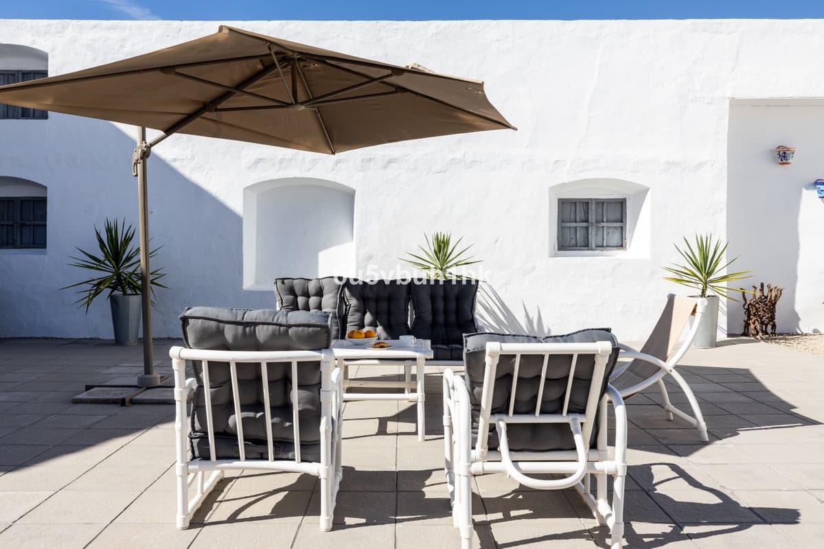 Detached Villa in Antequera — photo 9 of 10