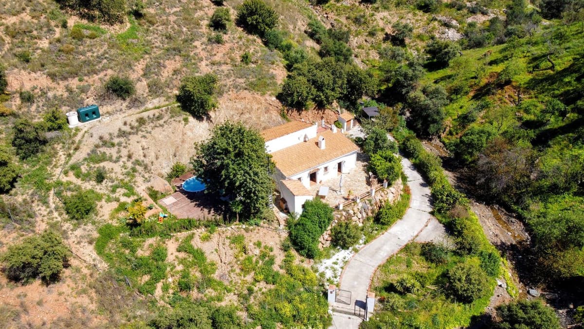 Cortijo in Almogía — photo 7 of 10