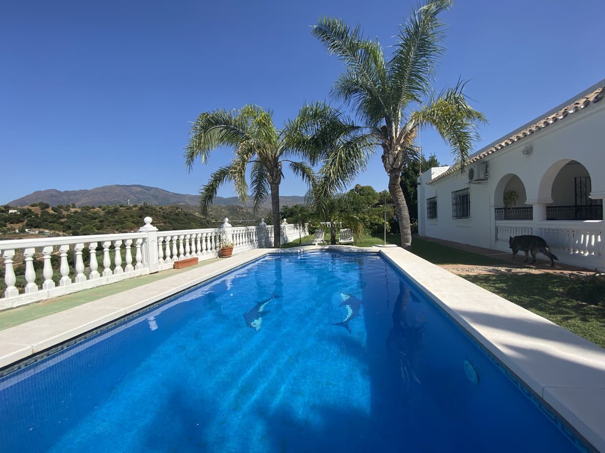 Cortijo in Estepona — photo 3 of 10