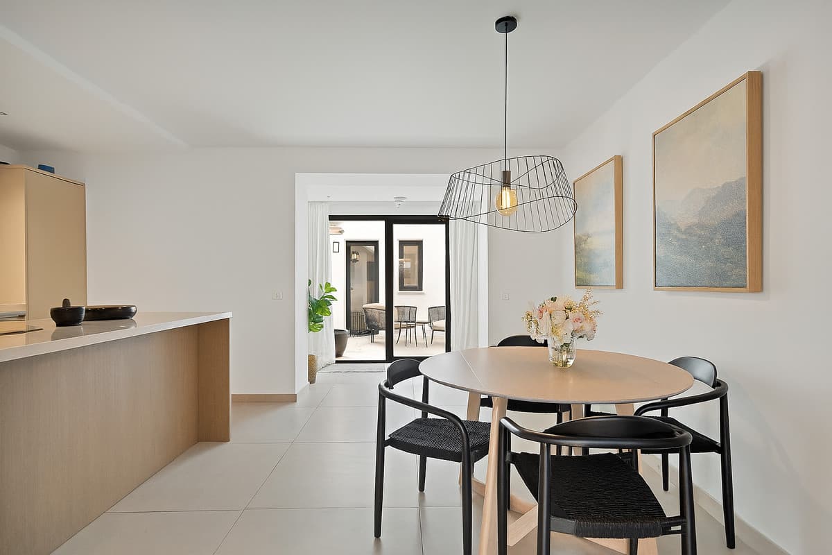 Ground Floor Apartment in Estepona — photo 1 of 10