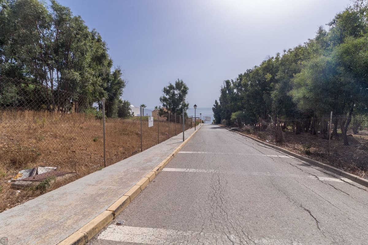 Residential Plot in Manilva — photo 2 of 10