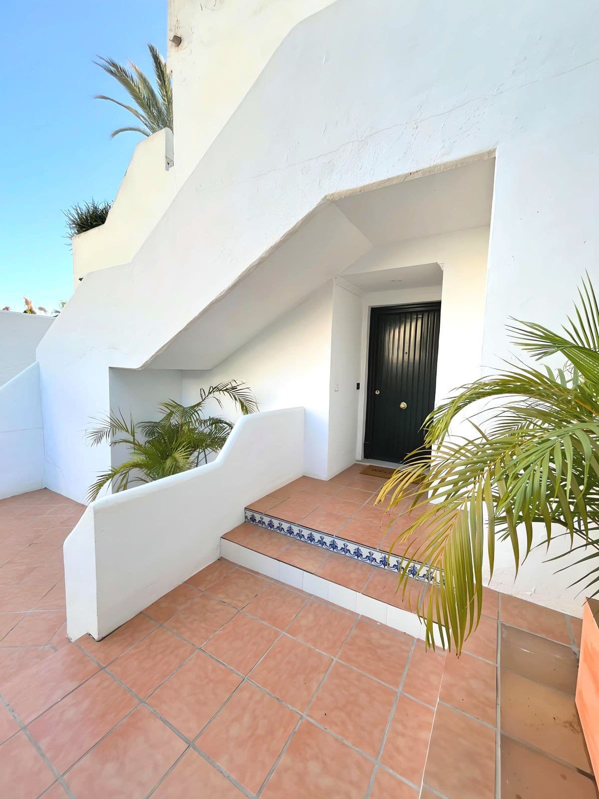 Ground Floor Apartment in Nueva Andalucía — photo 8 of 10