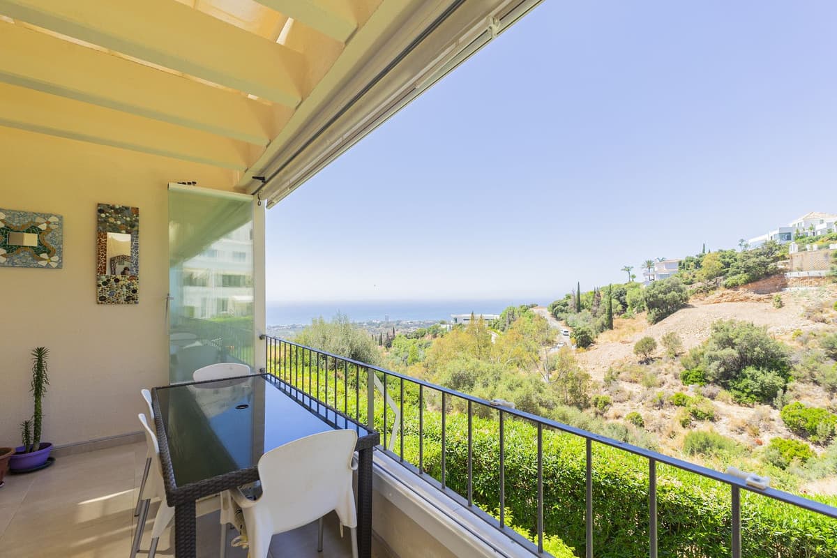 Duplex in Altos de los Monteros — photo 3 of 10