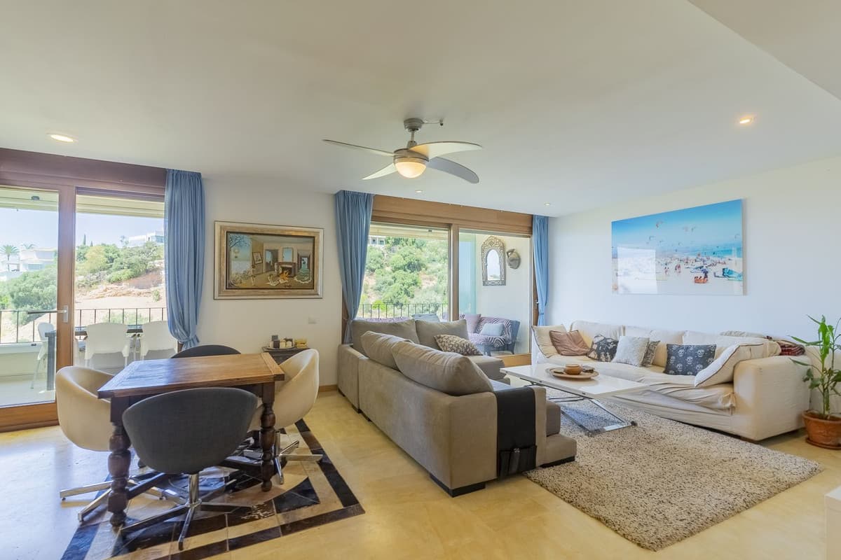Duplex in Altos de los Monteros — photo 6 of 10