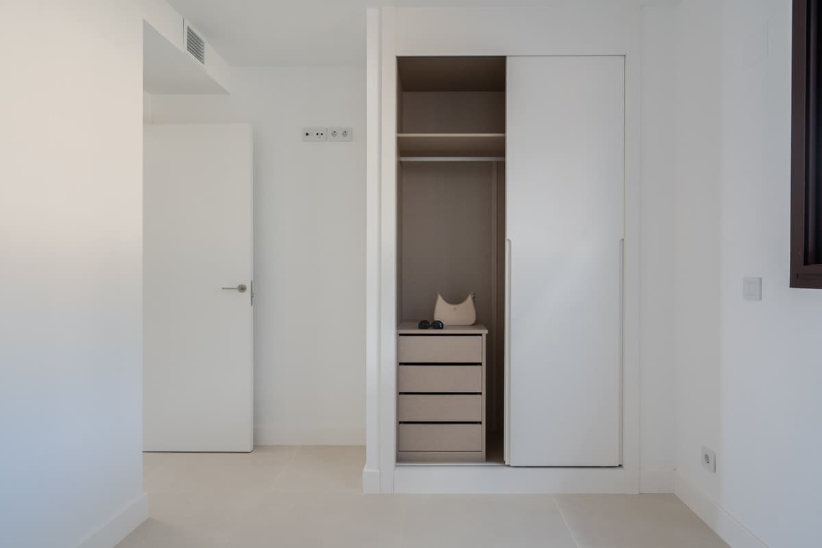 Middle Floor Apartment in Fuengirola — photo 5 of 10