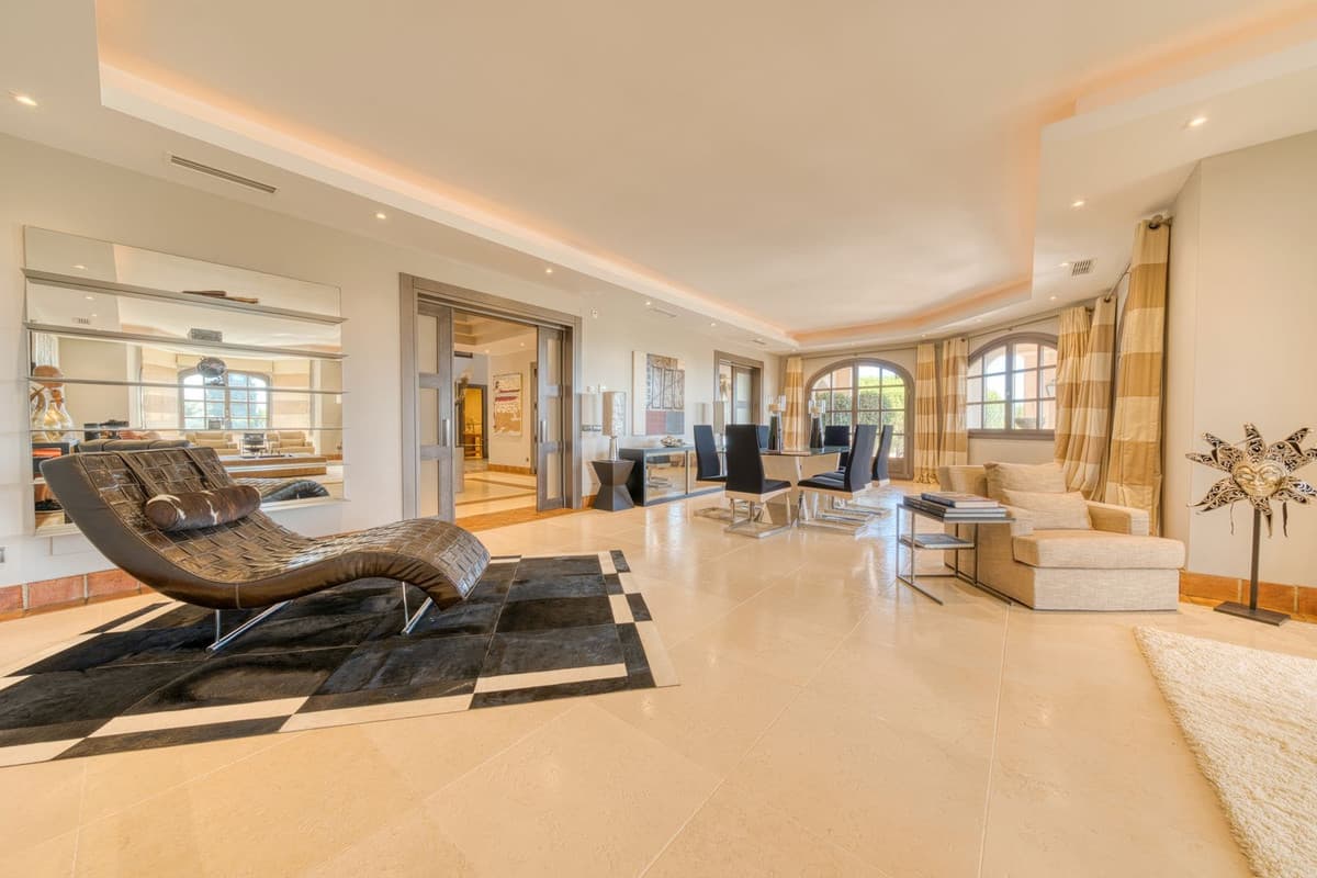 Detached Villa in Sotogrande — photo 6 of 10