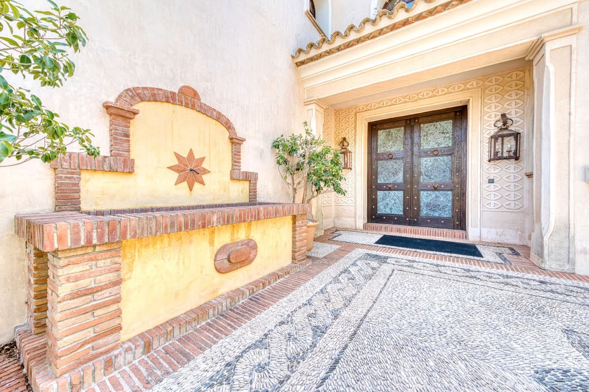 Detached Villa in Sotogrande — photo 9 of 10
