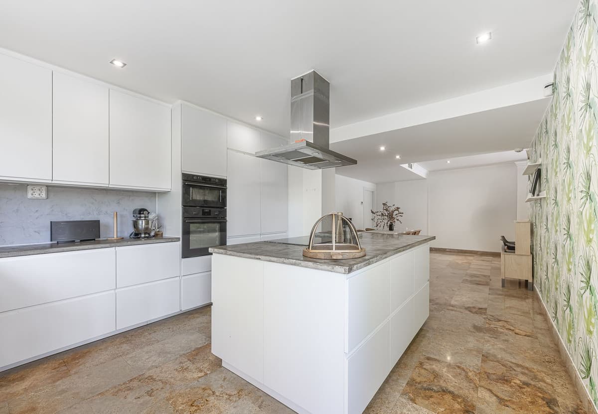 Ground Floor Apartment in The Golden Mile — photo 6 of 10