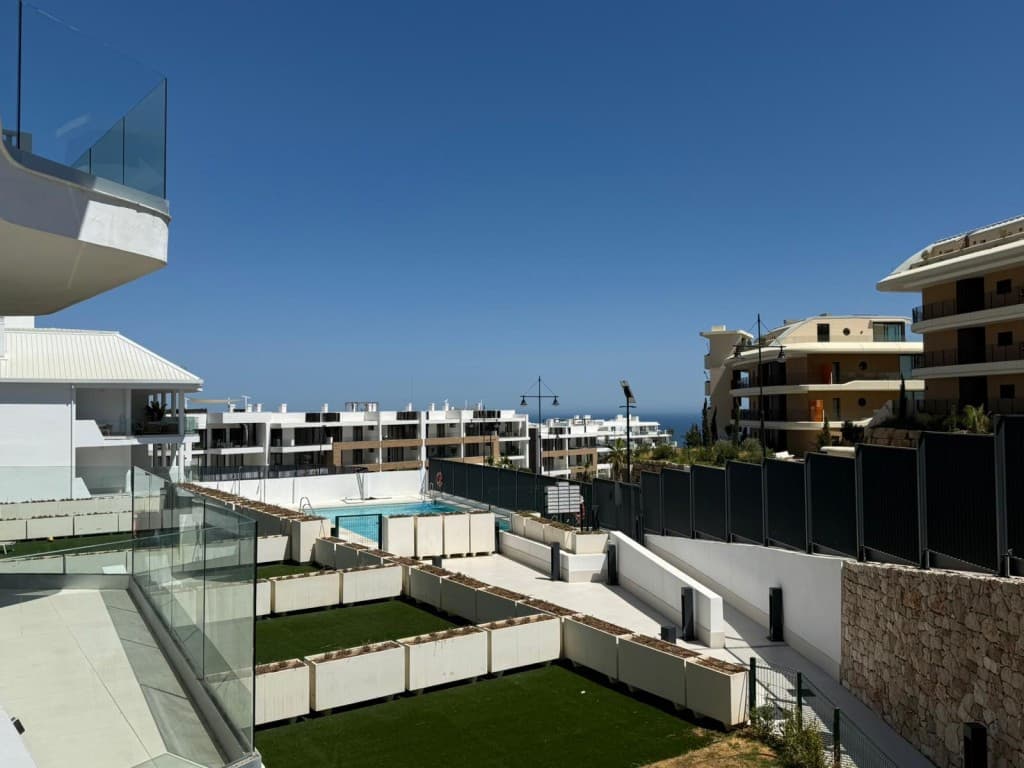 Middle Floor Apartment in Fuengirola — photo 6 of 10