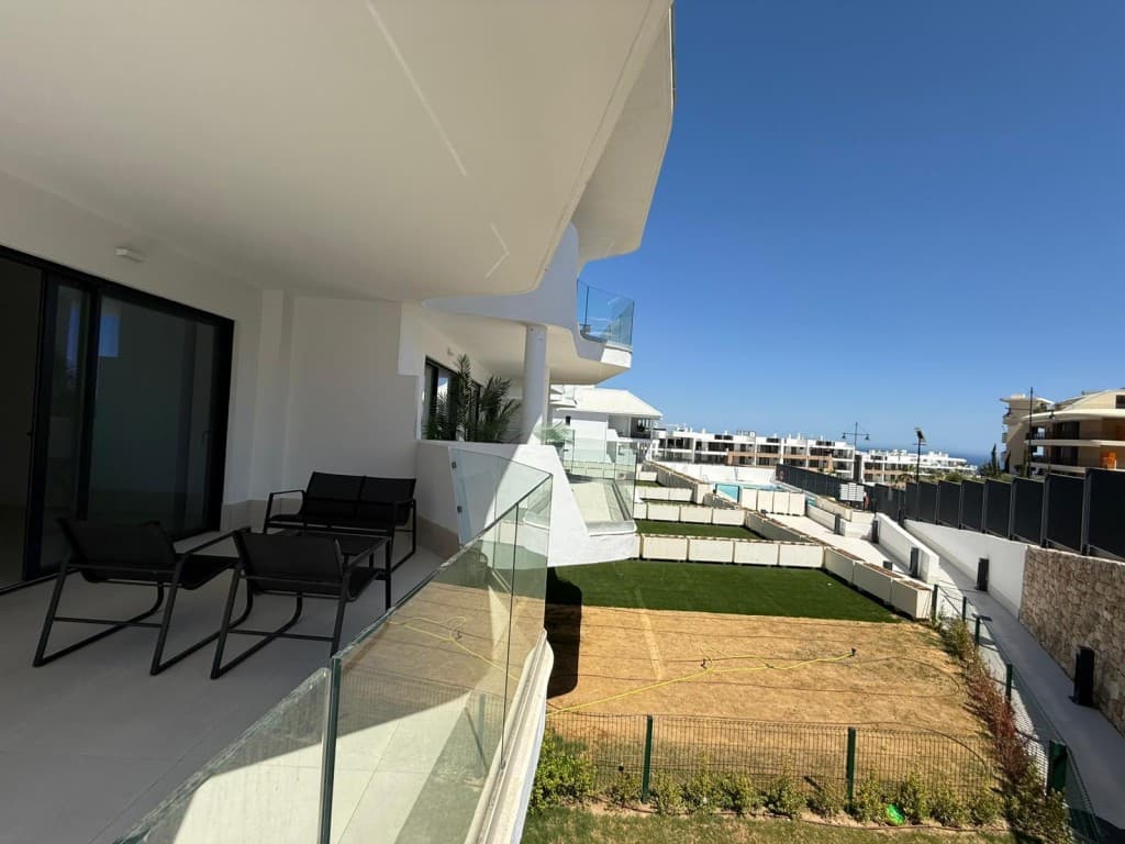 Middle Floor Apartment in Fuengirola — photo 9 of 10