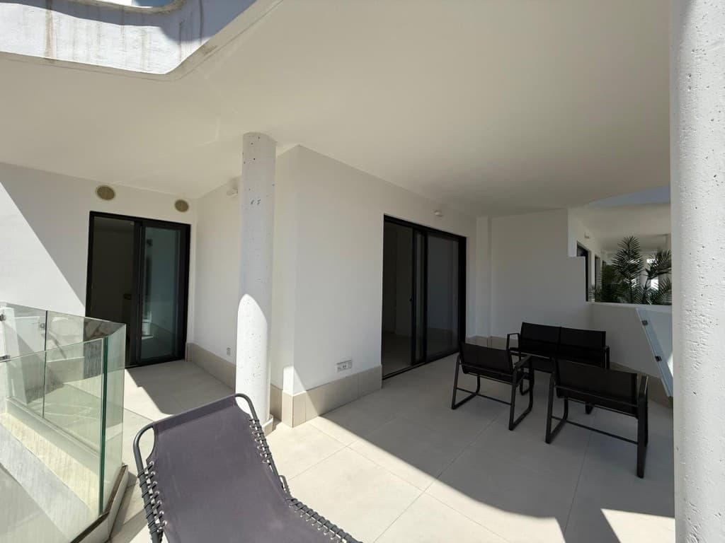 Middle Floor Apartment in Fuengirola — photo 10 of 10