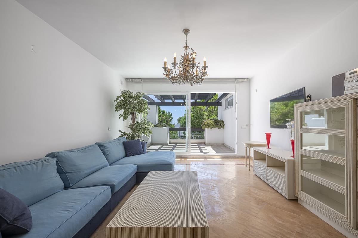 Top Floor Apartment in Río Real — photo 4 of 10