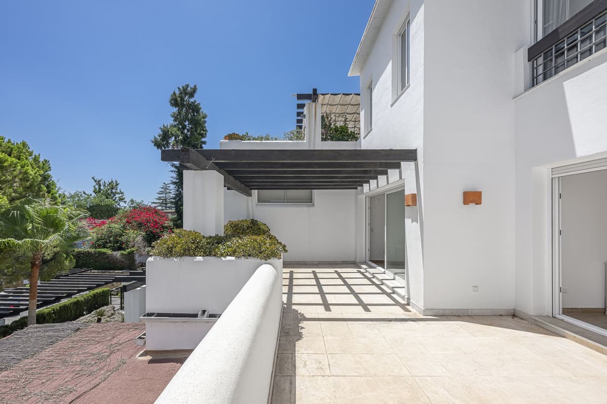 Top Floor Apartment in Río Real — photo 5 of 10