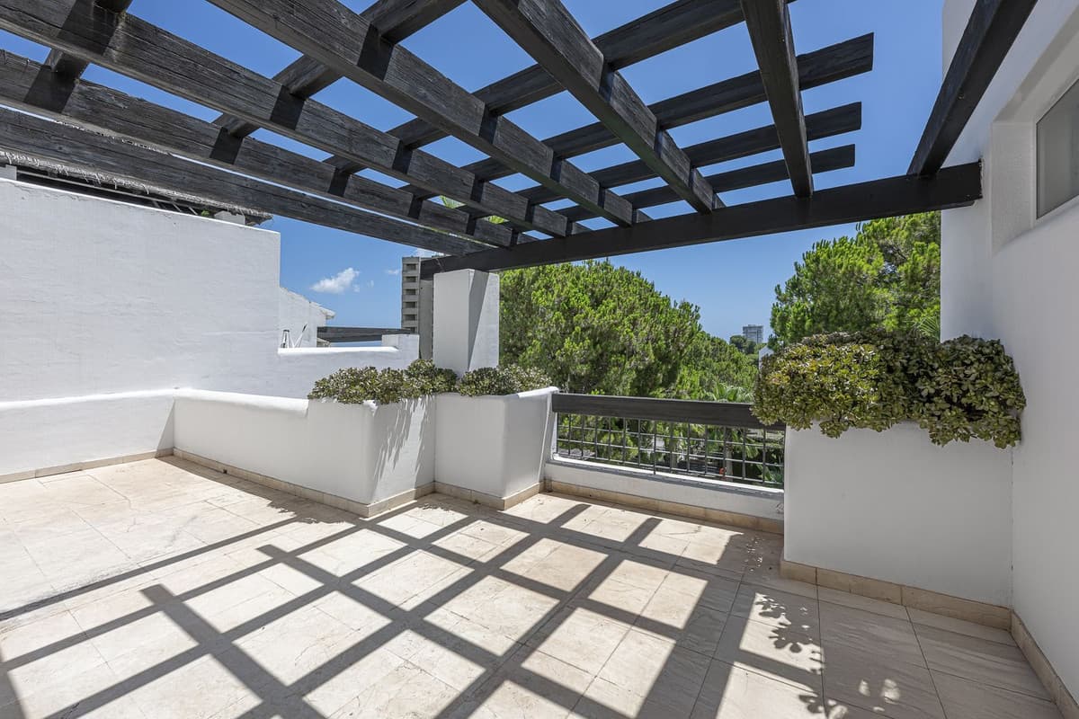 Top Floor Apartment in Río Real — photo 7 of 10