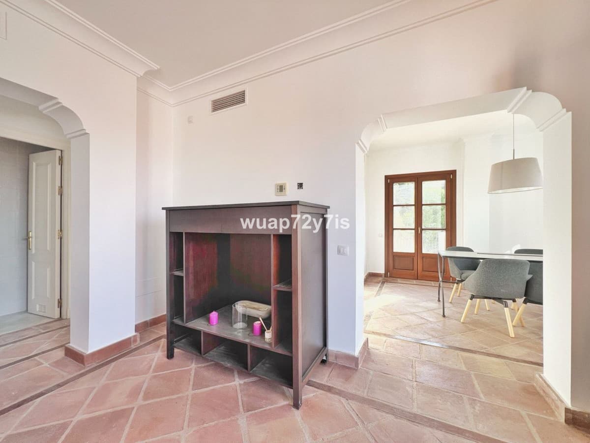 Semi-Detached House in Benahavís — photo 5 of 10