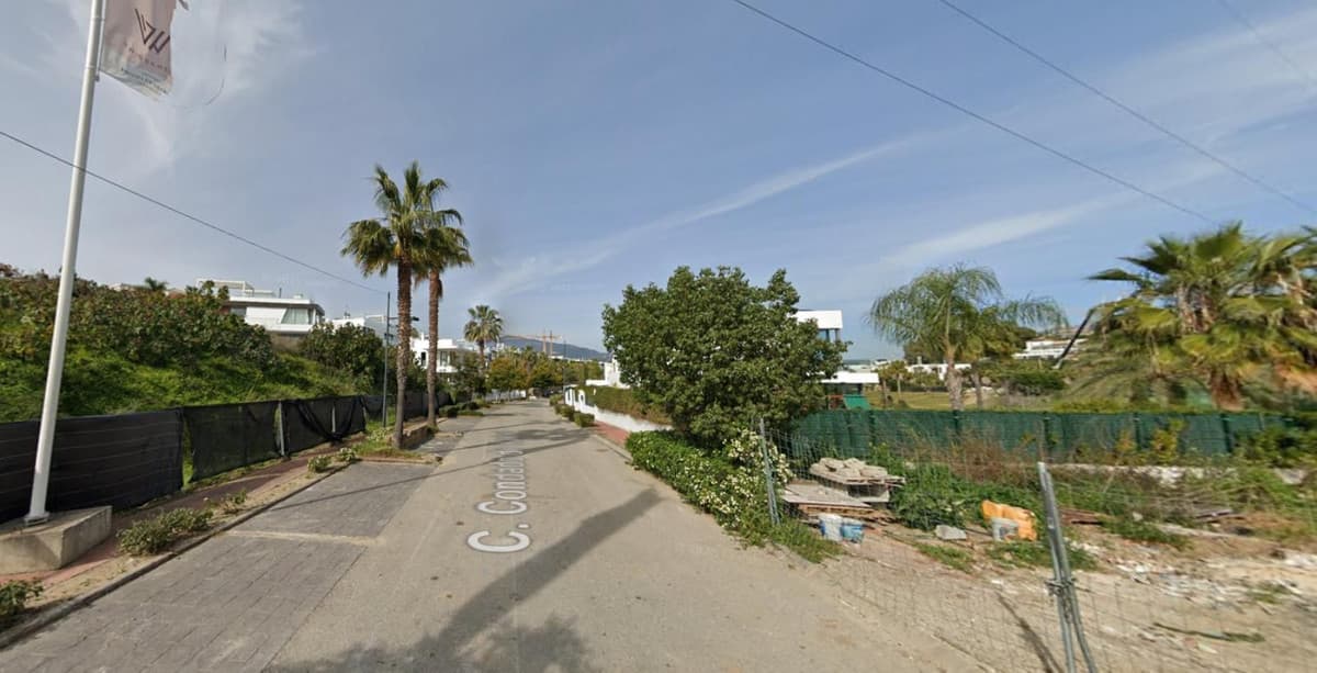 Residential Plot in El Paraiso — photo 8 of 10