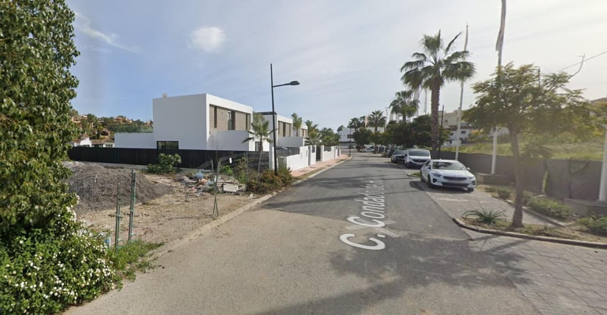 Residential Plot in El Paraiso — photo 9 of 10