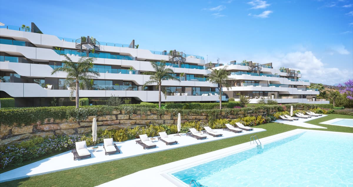 Ground Floor Apartment in Estepona — photo 2 of 10
