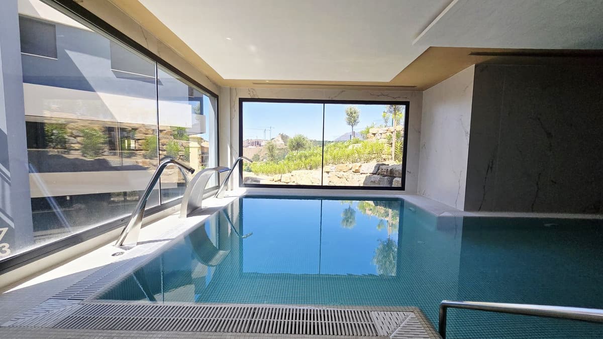 Ground Floor Apartment in Estepona — photo 10 of 10