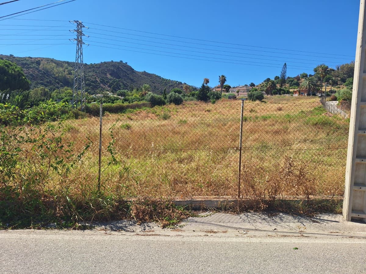 Land in Estepona — photo 4 of 5