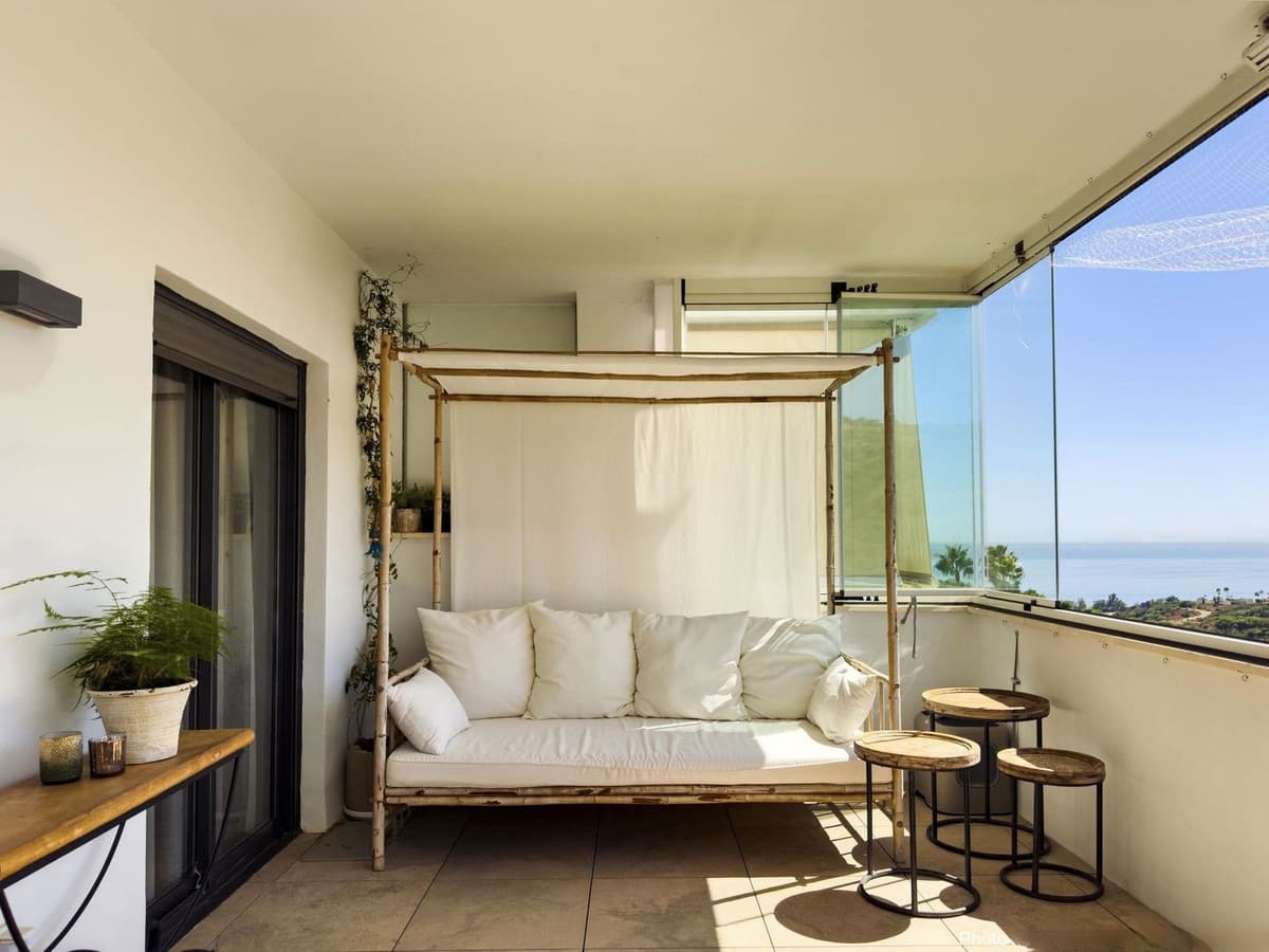 Middle Floor Apartment in Manilva — photo 8 of 10