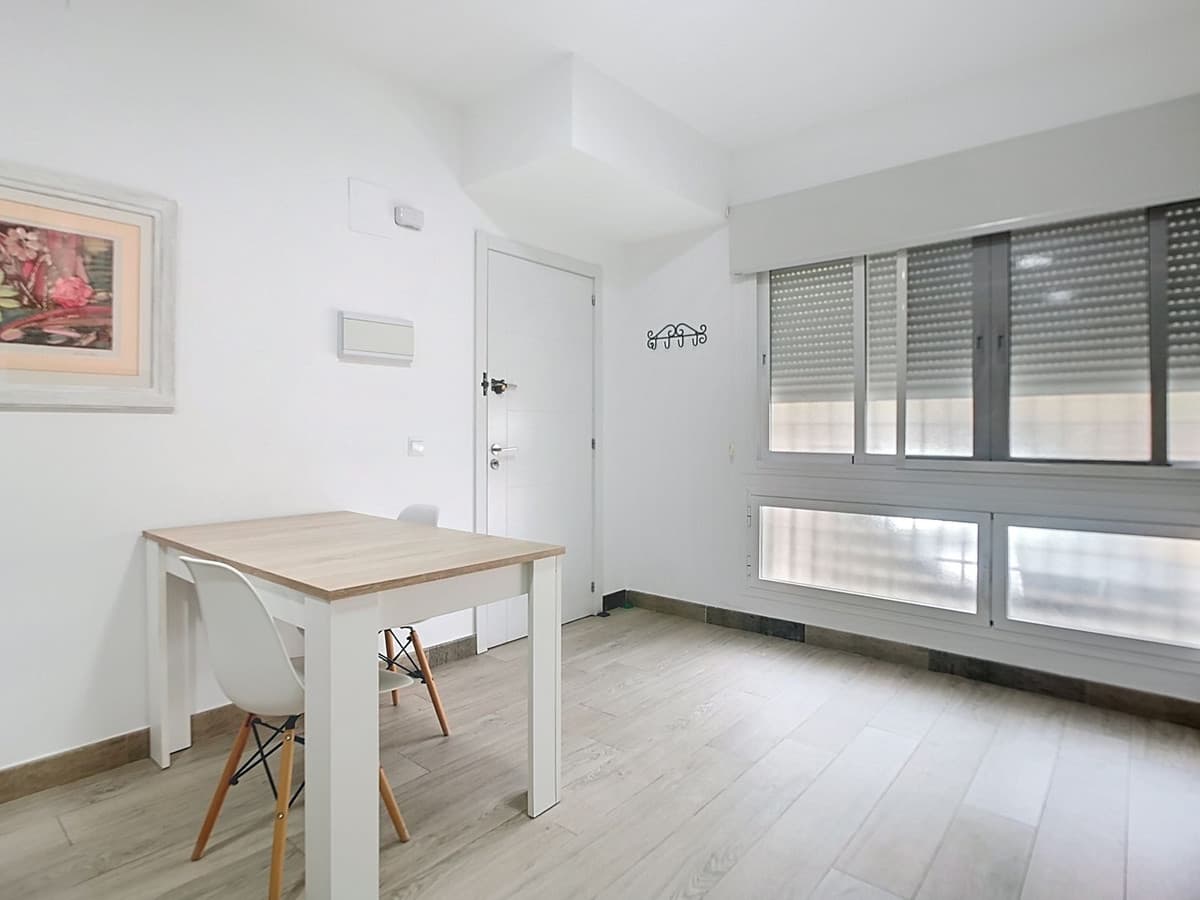 Ground Floor Apartment in Málaga Centro — photo 4 of 10