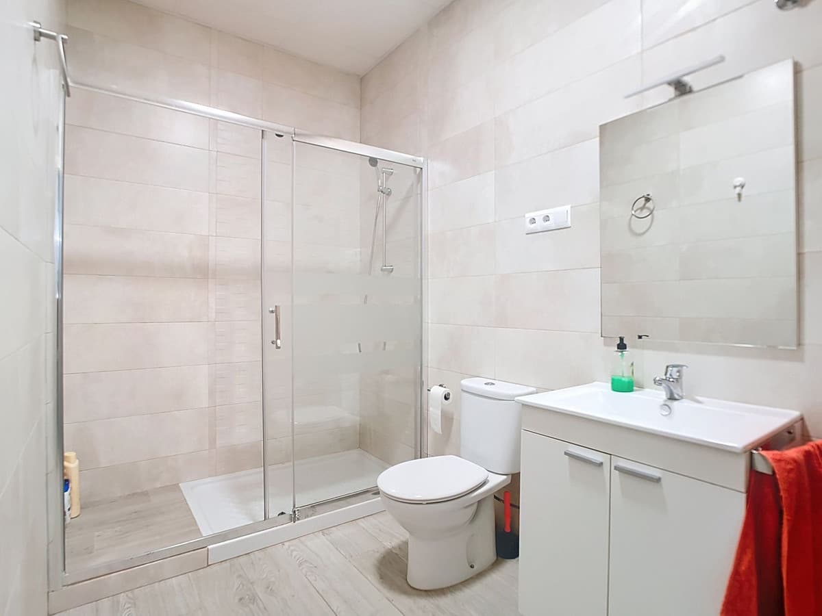 Ground Floor Apartment in Málaga Centro — photo 8 of 10