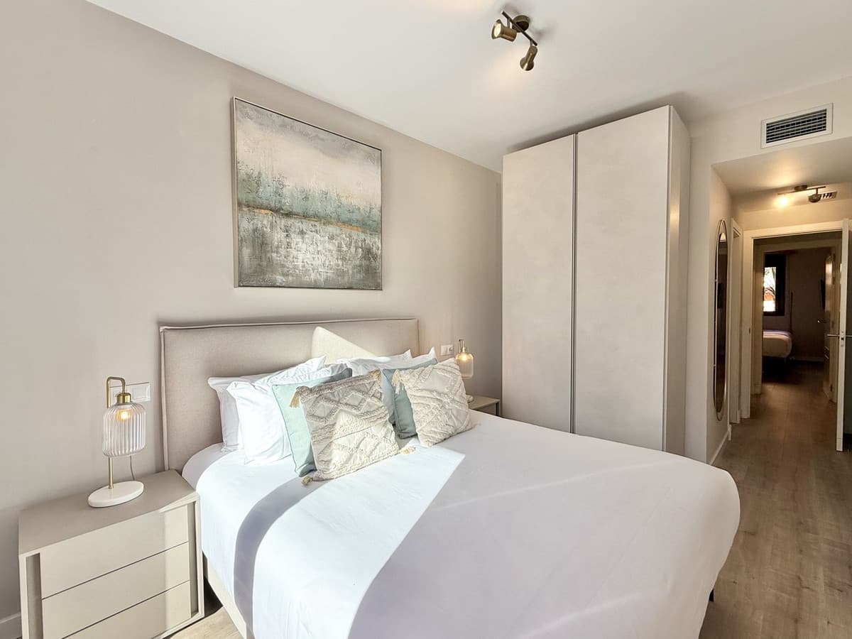 Middle Floor Apartment in Benahavís — photo 9 of 10