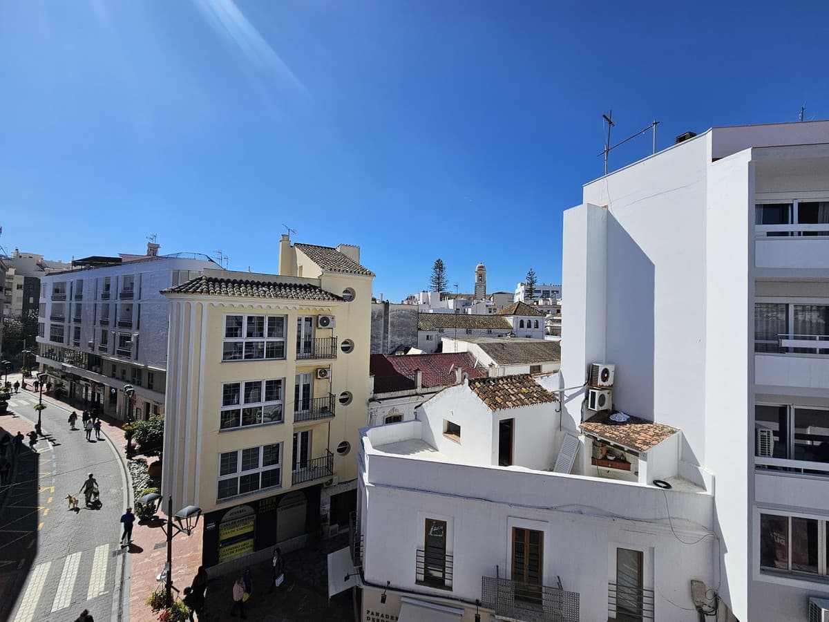 Top Floor Apartment in Estepona — photo 1 of 10