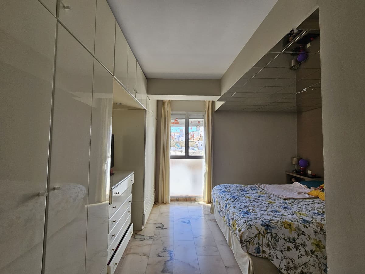 Top Floor Apartment in Estepona — photo 5 of 10