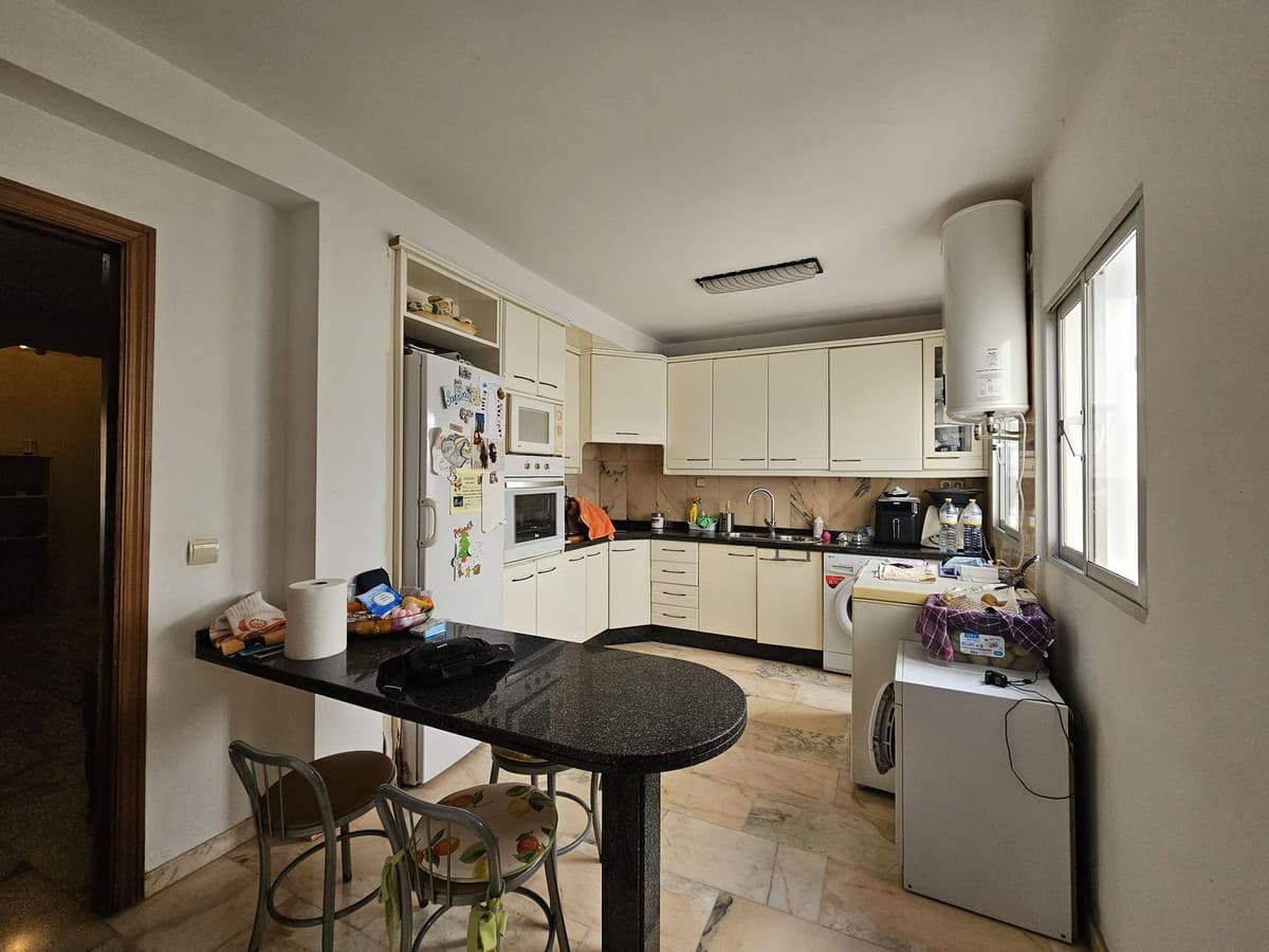 Top Floor Apartment in Estepona — photo 6 of 10