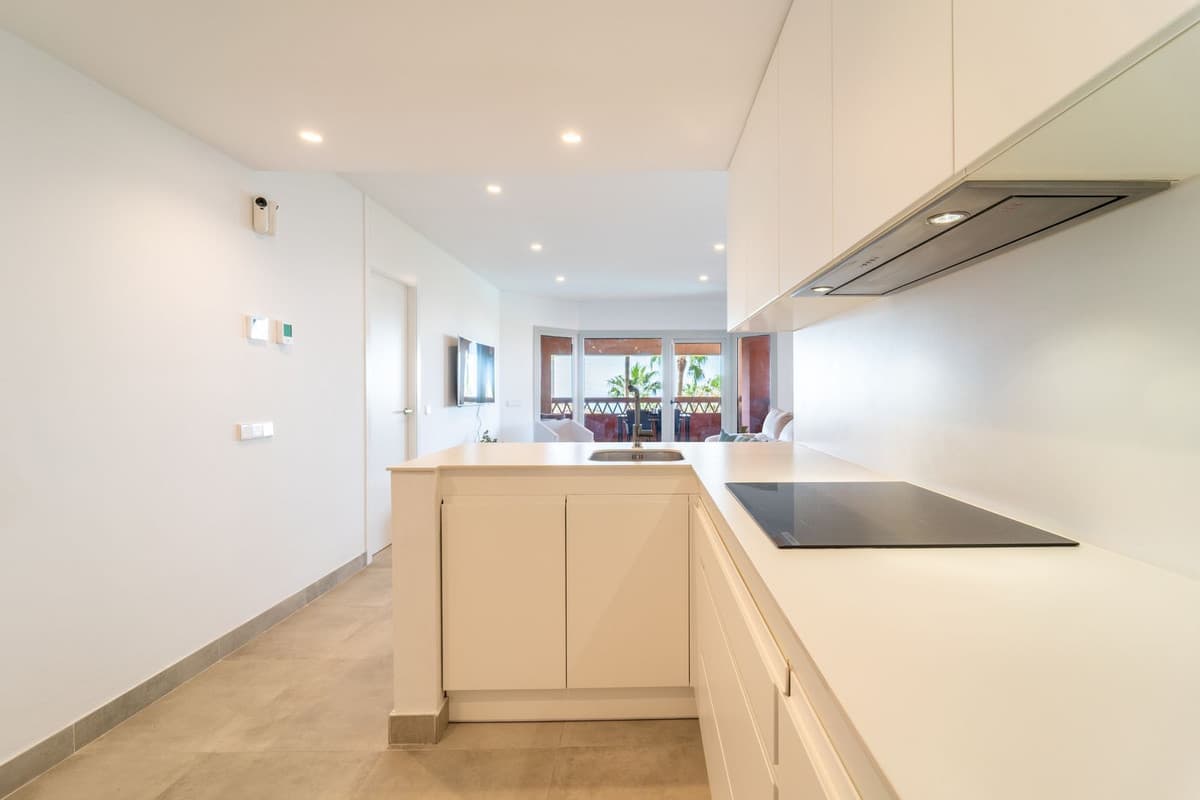 Middle Floor Apartment in Benalmadena — photo 10 of 10