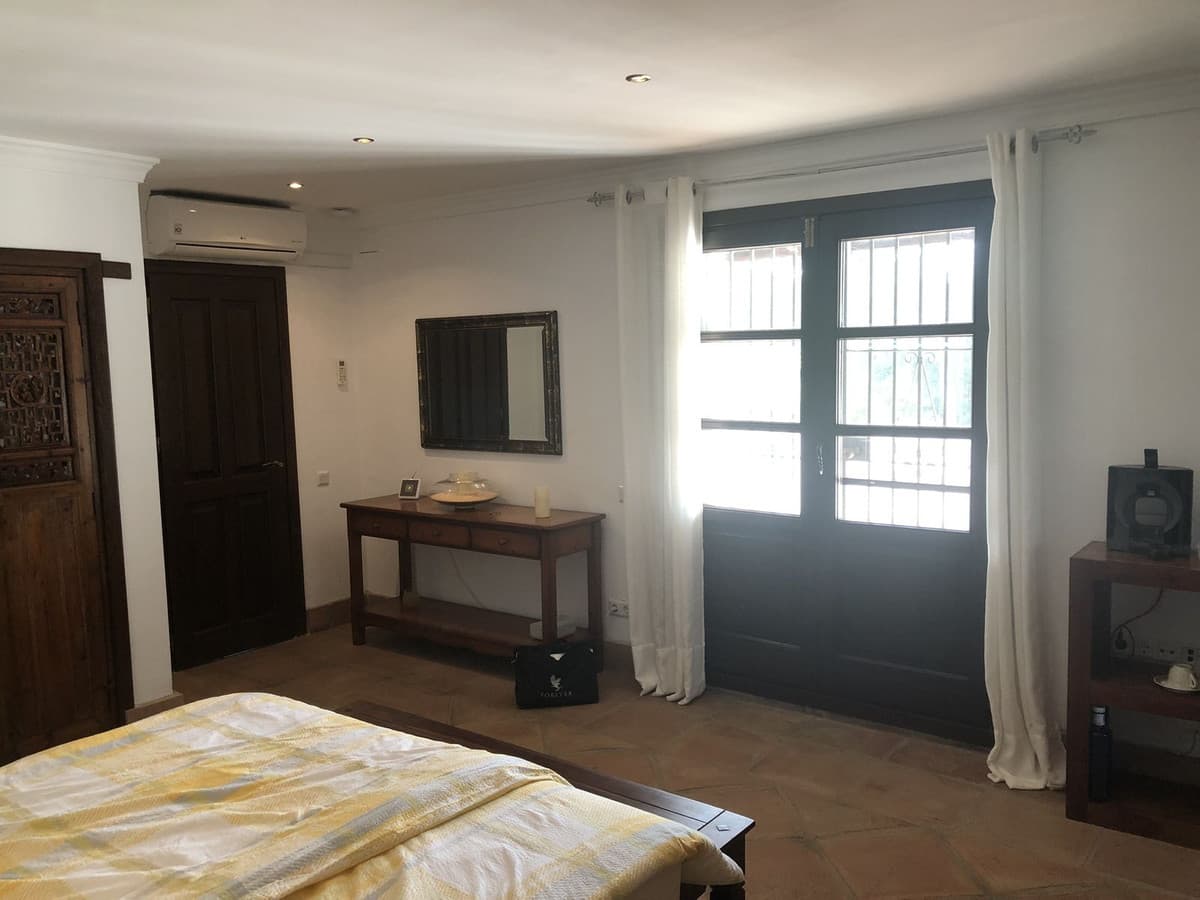 Cortijo in Estepona — photo 10 of 10