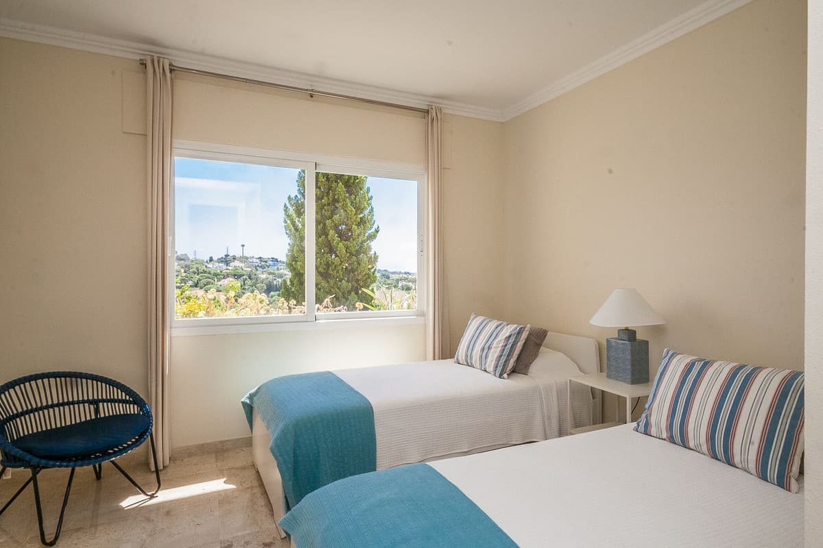 Ground Floor Apartment in Elviria — photo 10 of 10