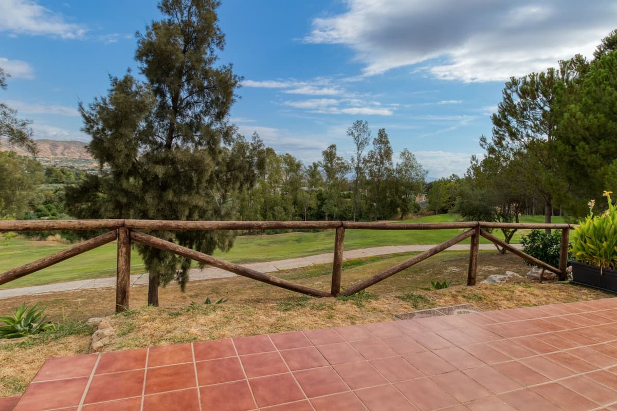 Semi-Detached House in Alhaurín de la Torre — photo 5 of 10