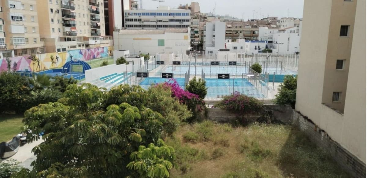 Middle Floor Apartment in Marbella — photo 1 of 10