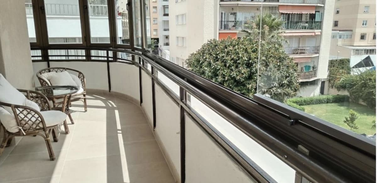 Middle Floor Apartment in Marbella — photo 9 of 10