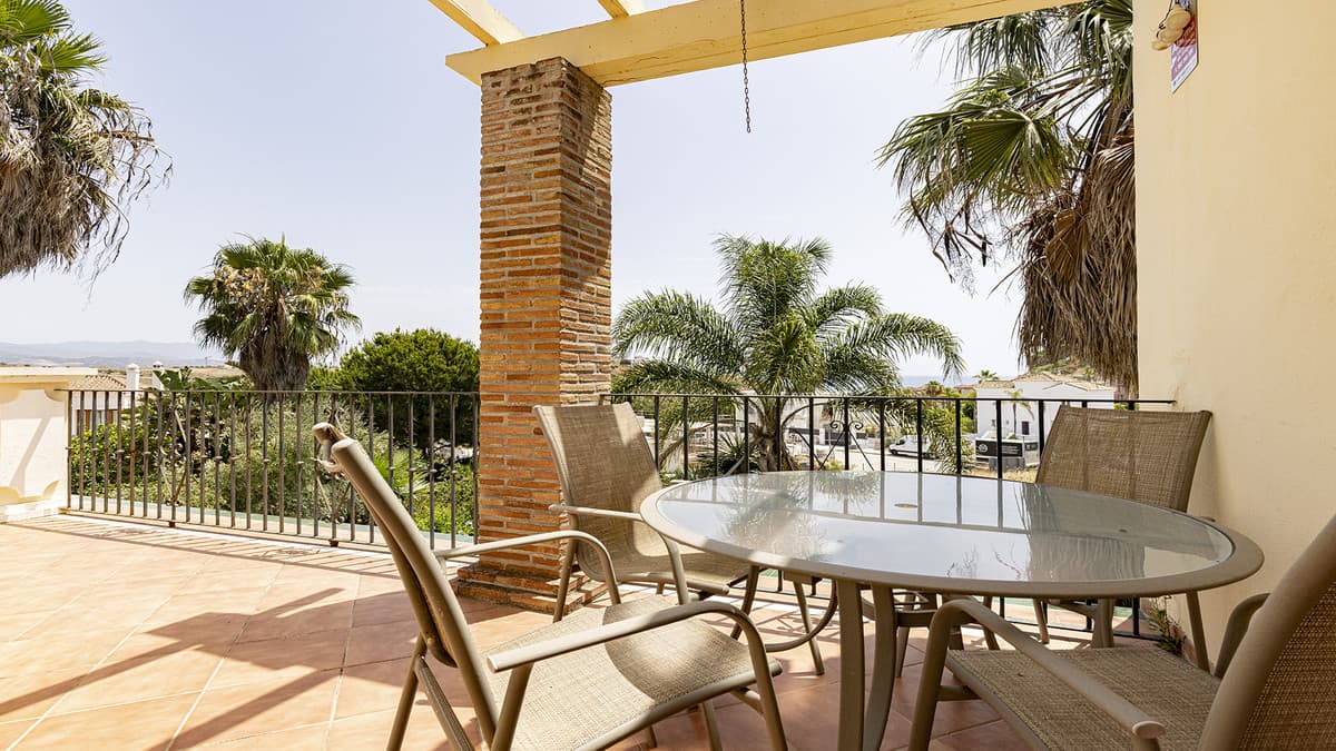Detached Villa in Casares — photo 6 of 10