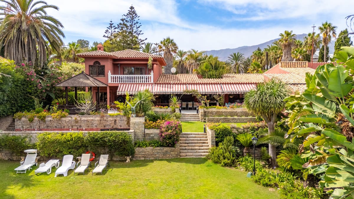 Detached Villa in Estepona — photo 8 of 10