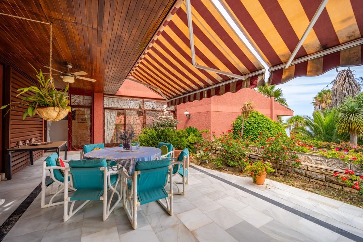 Detached Villa in Estepona — photo 9 of 10