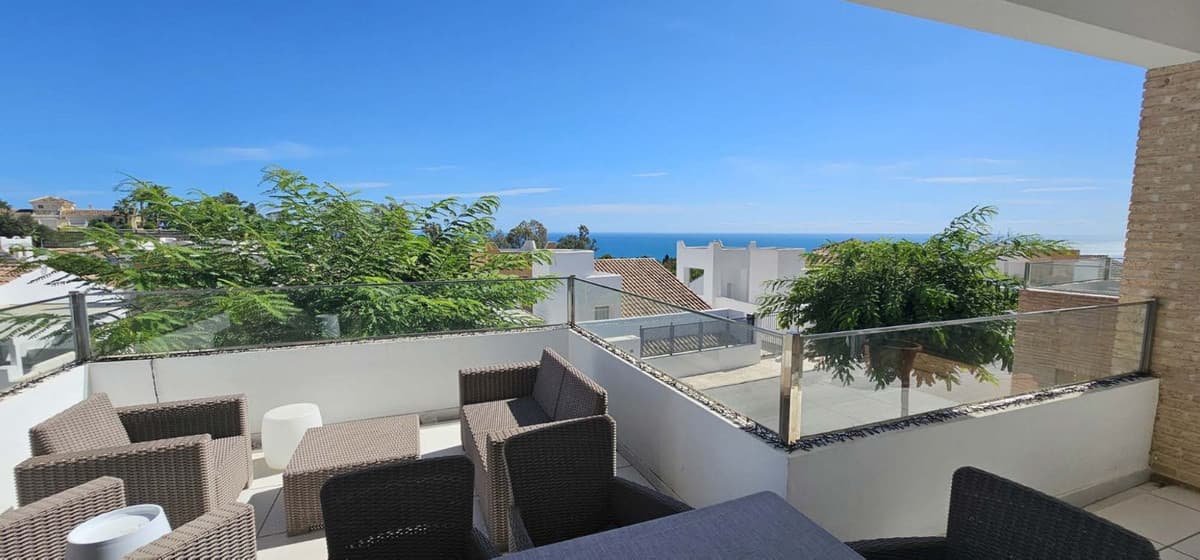 Detached Villa in Benalmadena — photo 1 of 10