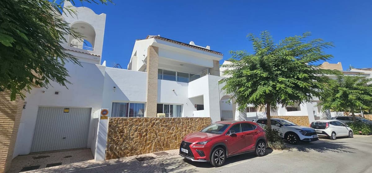 Detached Villa in Benalmadena — photo 2 of 10