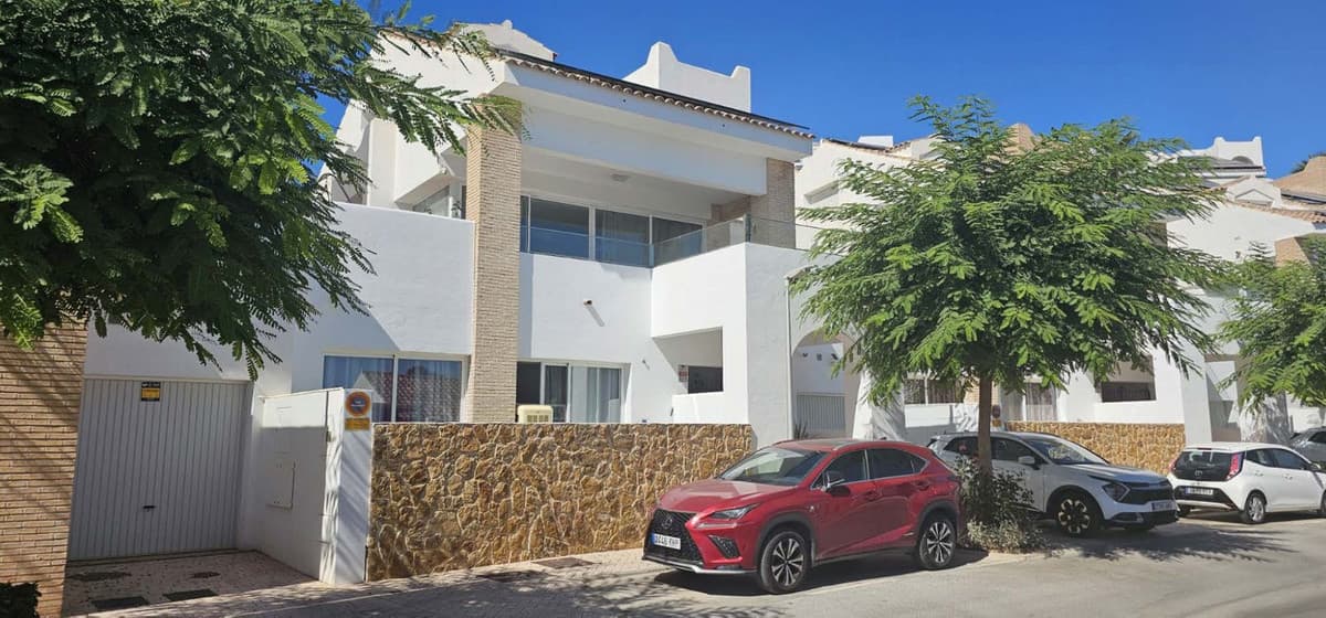 Detached Villa in Benalmadena — photo 5 of 10
