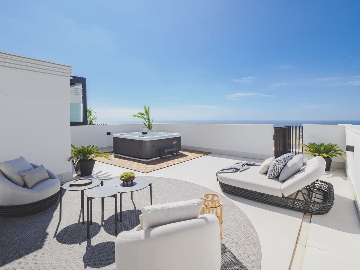 Penthouse Duplex in Higueron — photo 1 of 10