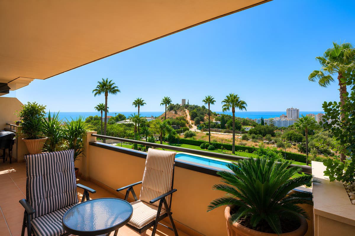 Middle Floor Apartment in Fuengirola — photo 4 of 10