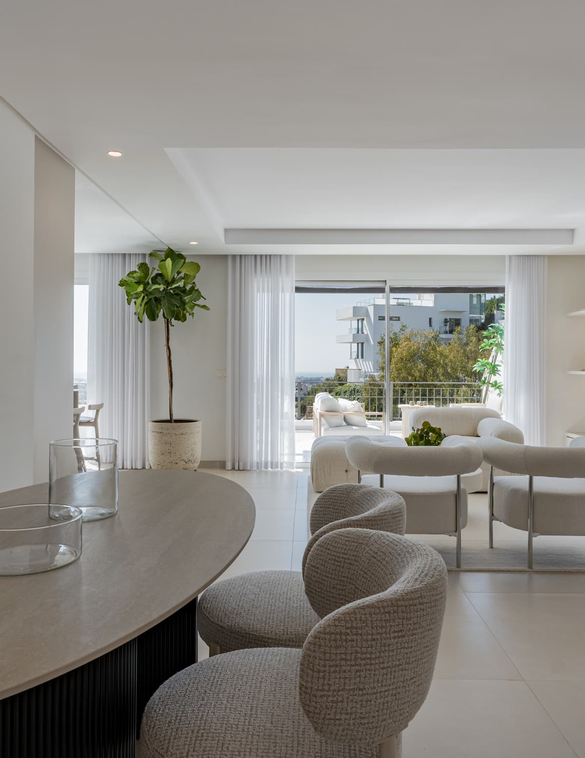 Penthouse Duplex in La Quinta — photo 8 of 10
