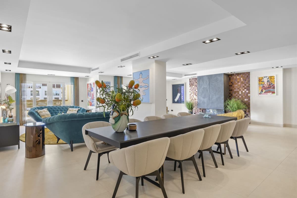 Middle Floor Apartment in Puerto Banús — photo 4 of 10