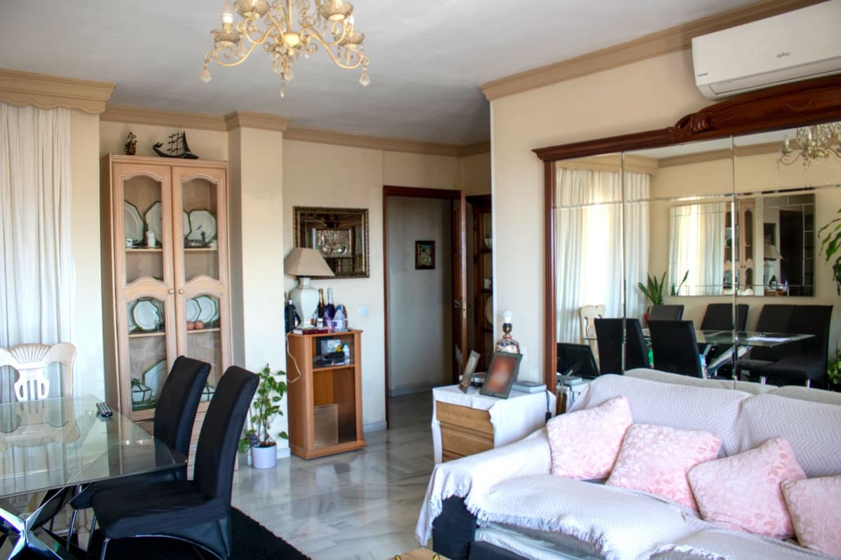 Penthouse Duplex in San Pedro de Alcántara — photo 4 of 10