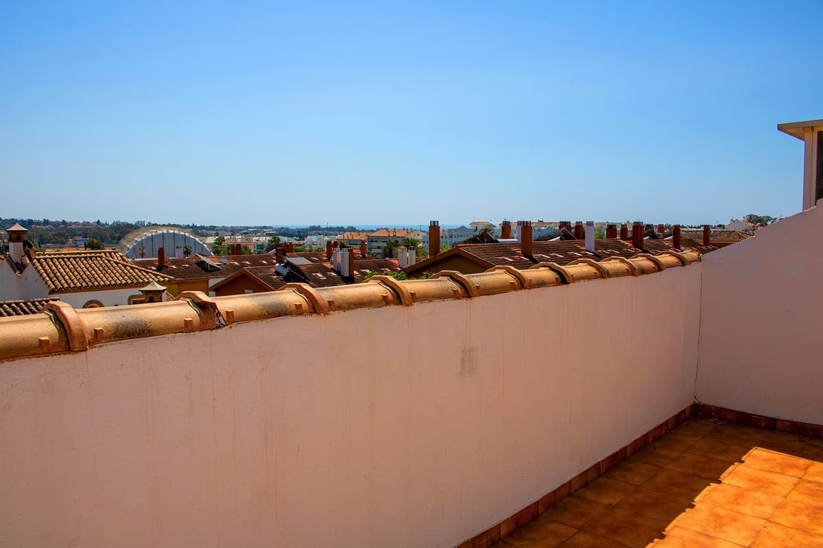 Penthouse Duplex in San Pedro de Alcántara — photo 6 of 10